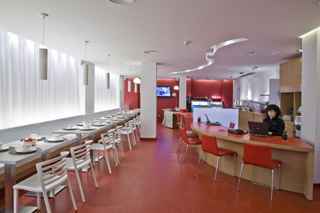 Ciutat Vella Hotell 3*